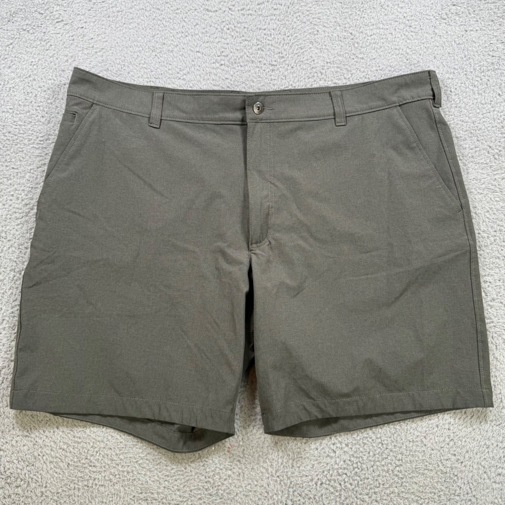 Duluth Trading Co Mens Size 44 Olive Green Standard Fit Performance Shorts
